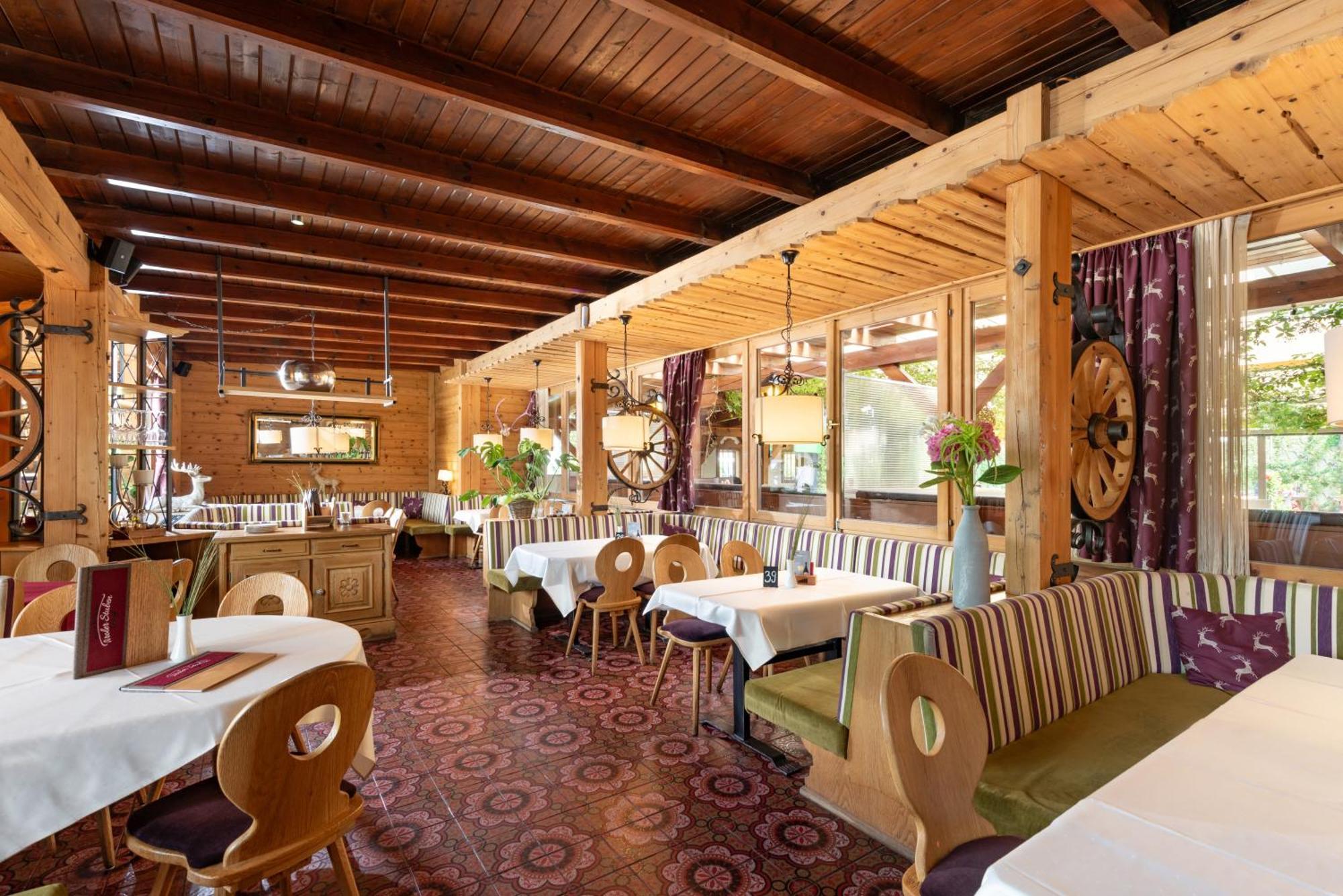 Hotel Tiroler Stuben Worgl Exterior photo